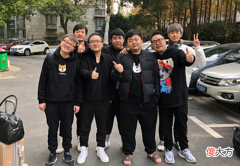【游戏世界】德云色前员工受不公待遇, 自曝被笑笑拿手机砸, 遭DYS粉丝怒斥!