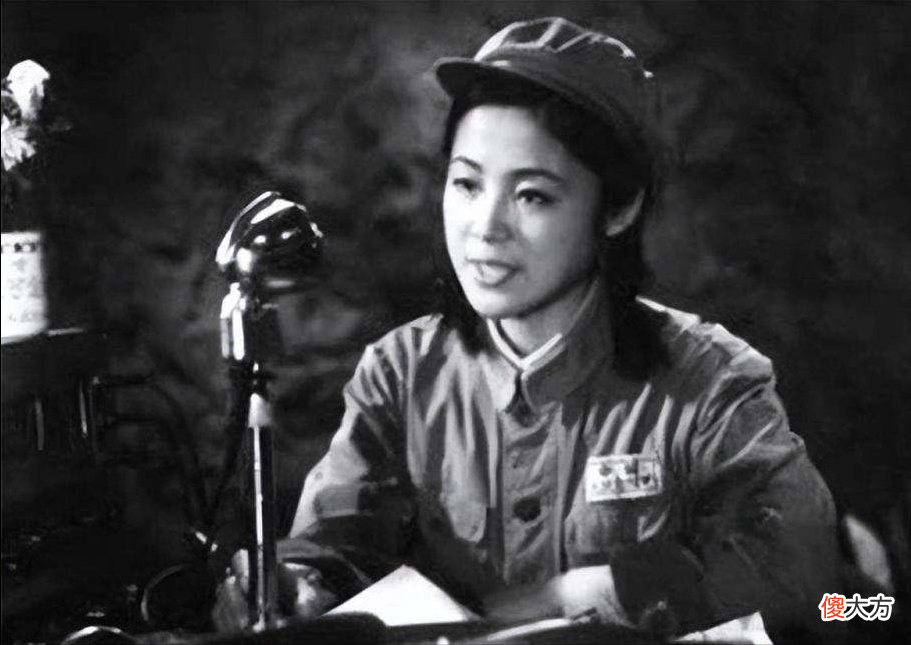 【爱历史】军统女特务秘密潜伏回国，干爹是美国少将，密谋刺杀我国大人物
