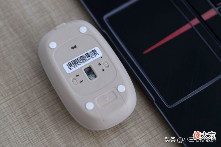 全新升级的高颜值智能语音鼠标 好帅智能语音鼠标