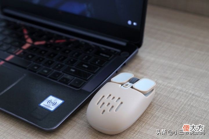 全新升级的高颜值智能语音鼠标 好帅智能语音鼠标