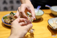 喝酒15年了 喝酒15年突然戒酒