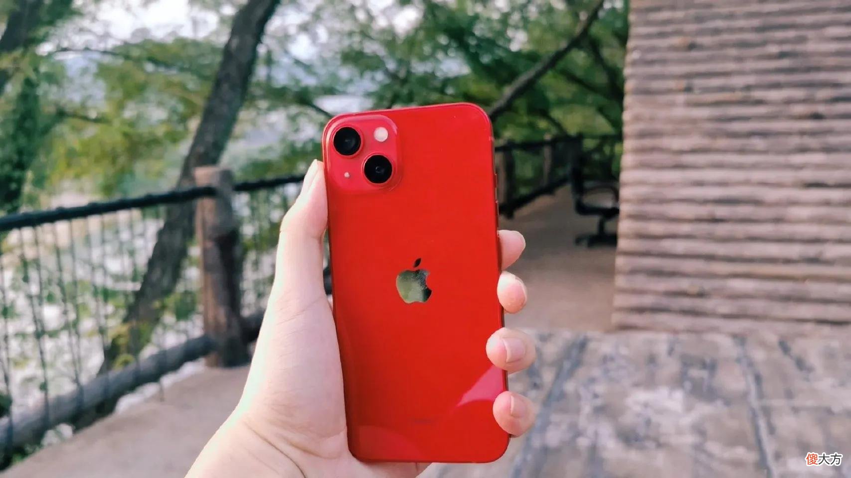 都说买苹果13不如iPhone12 买苹果12还是苹果13