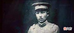 【爱历史】他号称“四川王”：既不好色也不好赌，却有这一嗜好令人哭笑不得