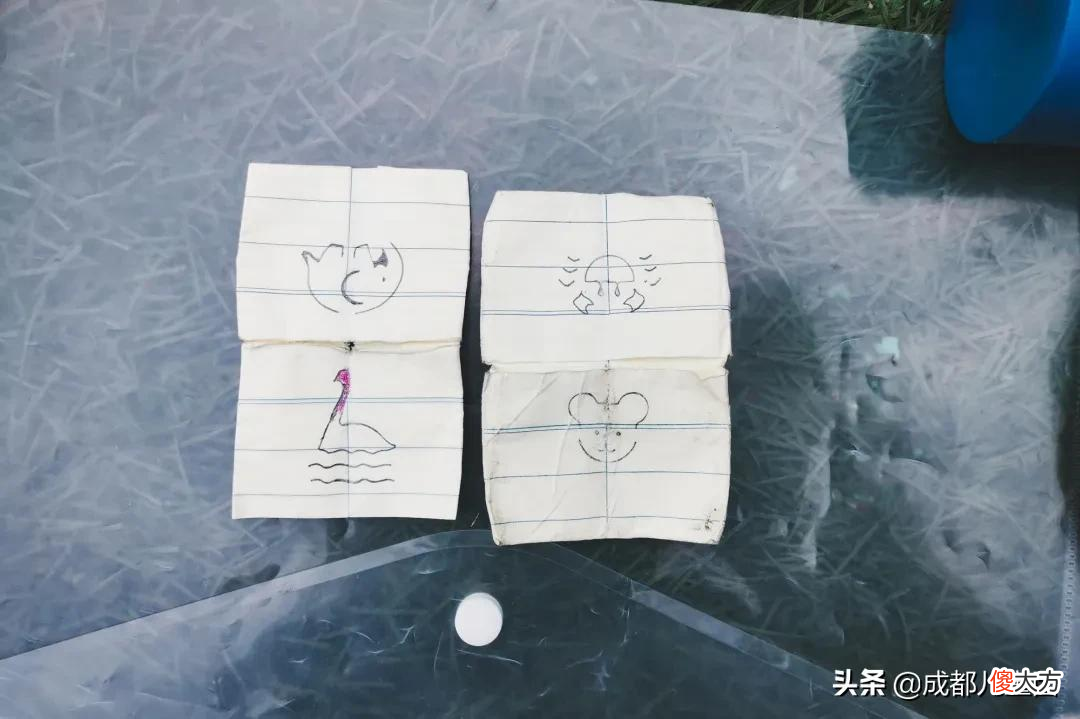 翻了11个小学生的书包 小学生翻别人的书包