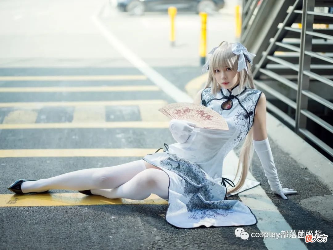 【就爱时尚】cos：穹妹旗袍唯美场照@疯了个猫