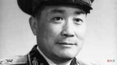 【历史故事】中印战争前夕，毛主席担心不已，张国华一句话使主席安下心来