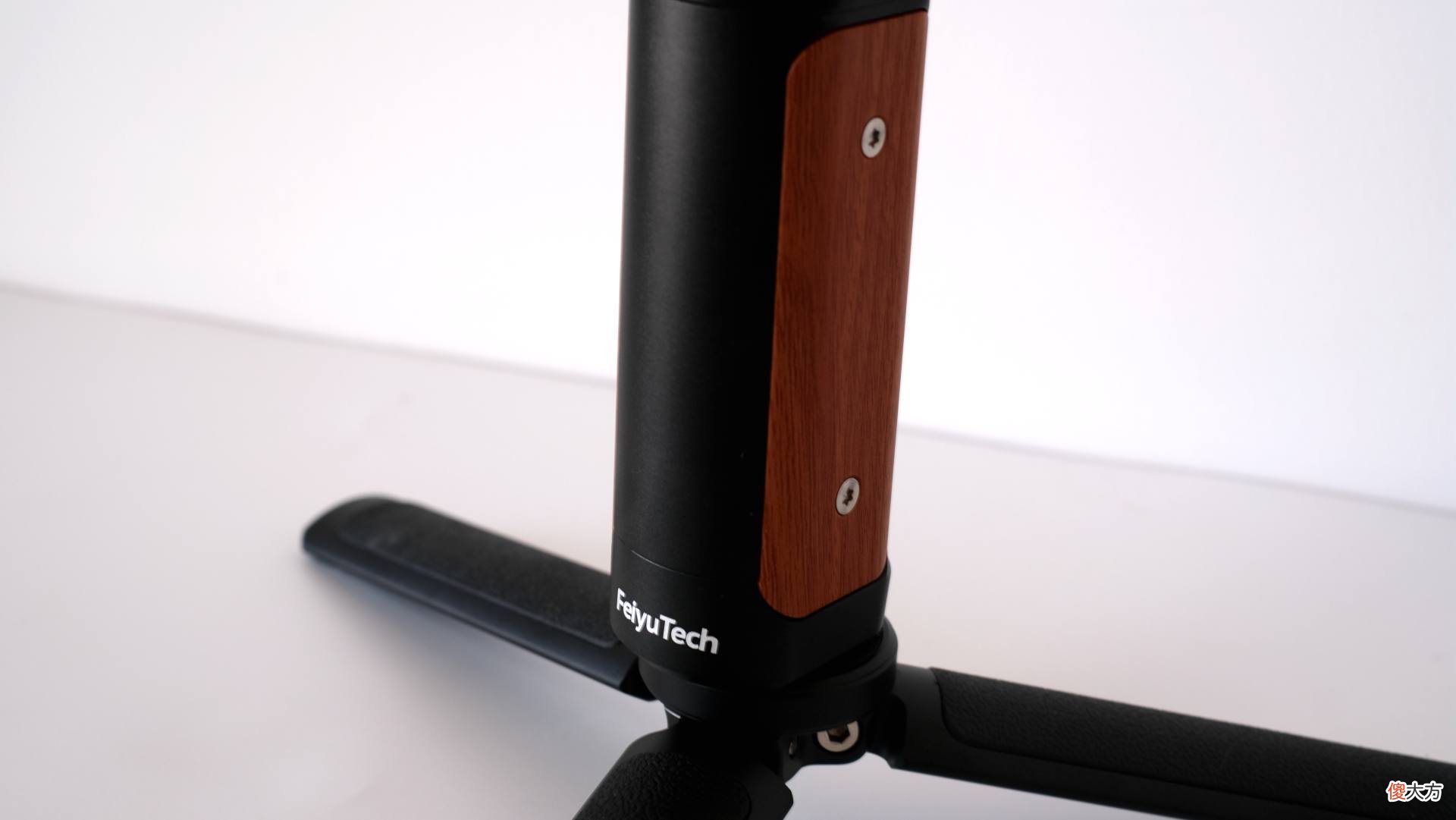 千元稳定器飞宇AK2000C体验 飞宇ak2000稳定器使用技巧