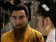 【历史故事】曹操长子曹昂战死时，也在宛城的曹丕为什么能活了下来？
