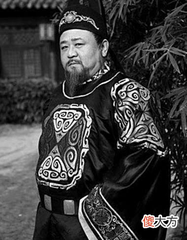 【历史故事】武则天和狄仁杰什么关系？狄仁杰死后，在遗物里发现8字，暴露二人关系