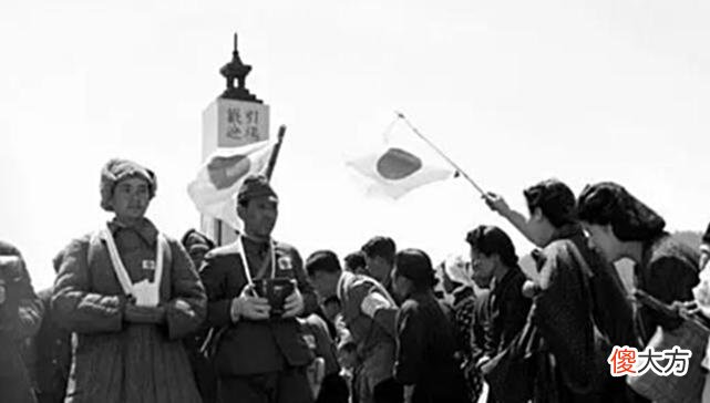 【历史故事】战败后的日本老照片：几乎被美军占领，沦为美军的“欢乐天堂”！