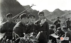 【爱历史】对越自卫战：出兵30万警告一下，因越军一无耻行为许世友彻底怒了
