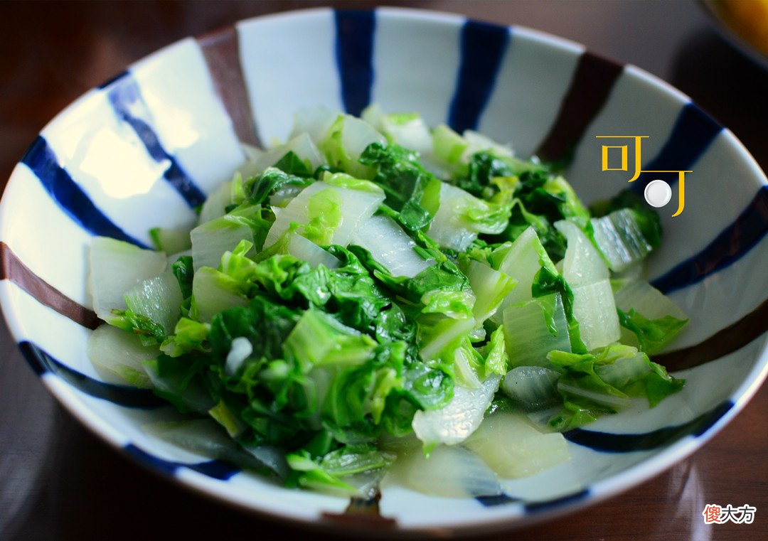 38元买了一条沙鳗蒸着吃太鲜美，我家周末午餐，好吃又好看