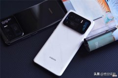 小米手机7000元就卖不动 小米7000多元的手机