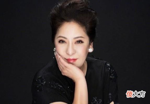 【十二星座】女人脸上有这4个特征，就是天生的“贵妇脸”，看向太就知道了