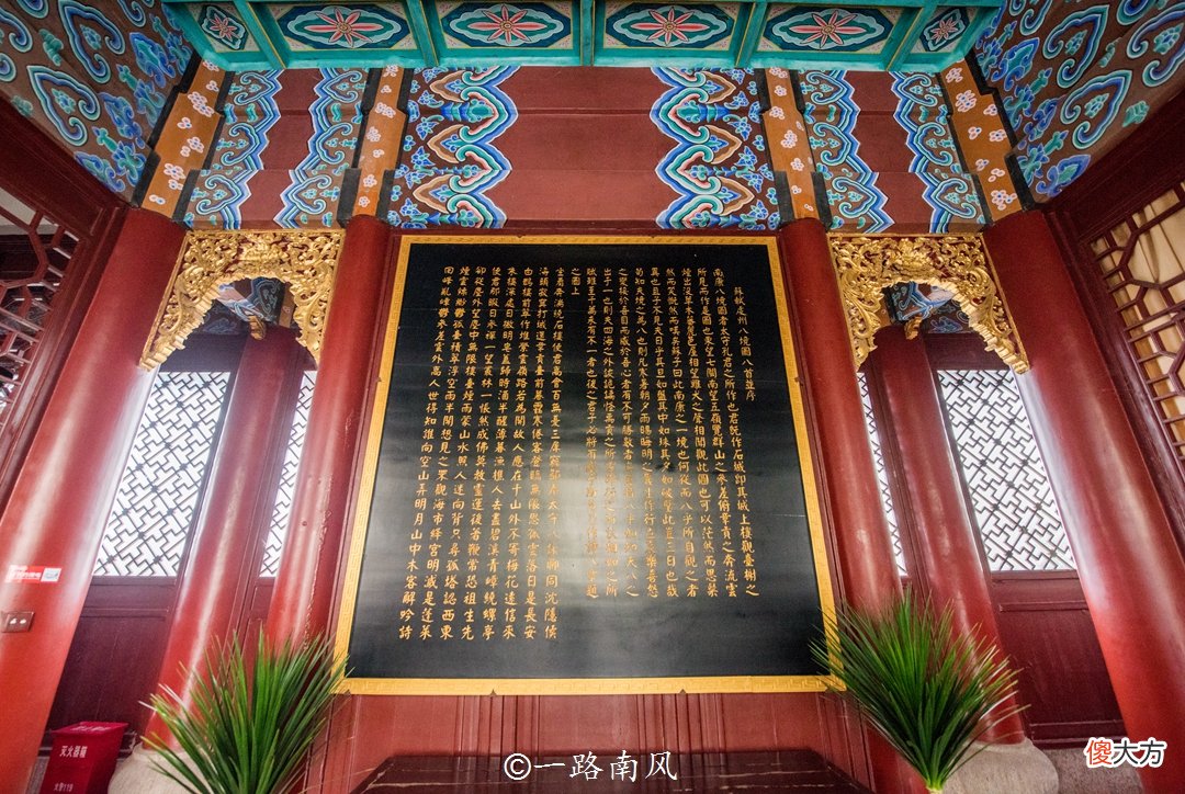 却是长江城市 挨着长江的城市