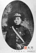 【历史故事】她是民国女豪杰，也是民国第一女无赖，三次与男人近身滚打