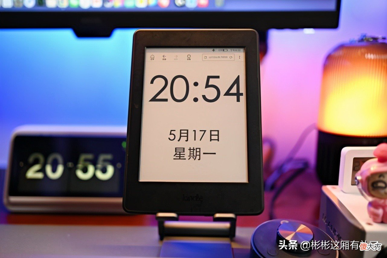 看看这几个手机和电脑支架 手机的支架