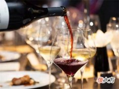 开红酒店一年投资多少钱 开一家红酒专卖店多少钱