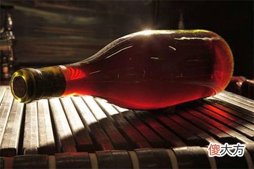 干红葡萄酒怎么喝 白葡萄酒怎么喝好喝