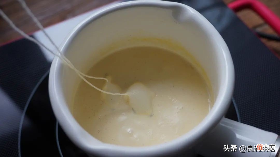刷屏朋友圈的蛋糕配方揭秘了 做蛋糕的朋友圈