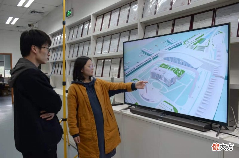 穗港科研团队首创真正的消费级室内驾车导航