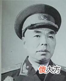 【历史故事】团长牺牲, 毛泽东为何力挺林彪接任