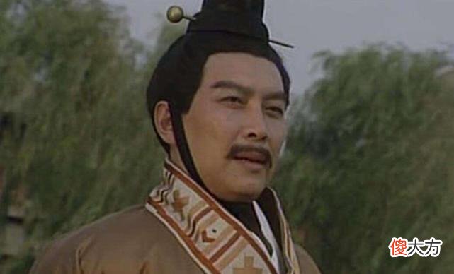 【历史故事】他比勾践还能忍，对敌人一让再让，最终反戈一击，成为一代霸主
