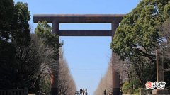 【爱历史】实拍，看看臭名昭著的靖国神社里内部是什么样，图九让人很愤怒