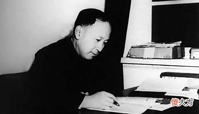【爱历史】钱学森一人能顶5个师，为何美国肯放他回国？只因中国筹码太诱人