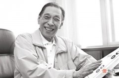 【爱历史】杜月笙儿子回国捐赠18亿，想要回孟小冬故居，结果每家索要上百万