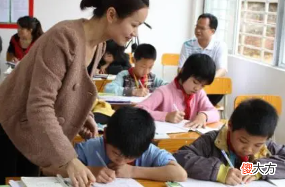家长看后决定好好培养孩子 培养好孩子先做好家长