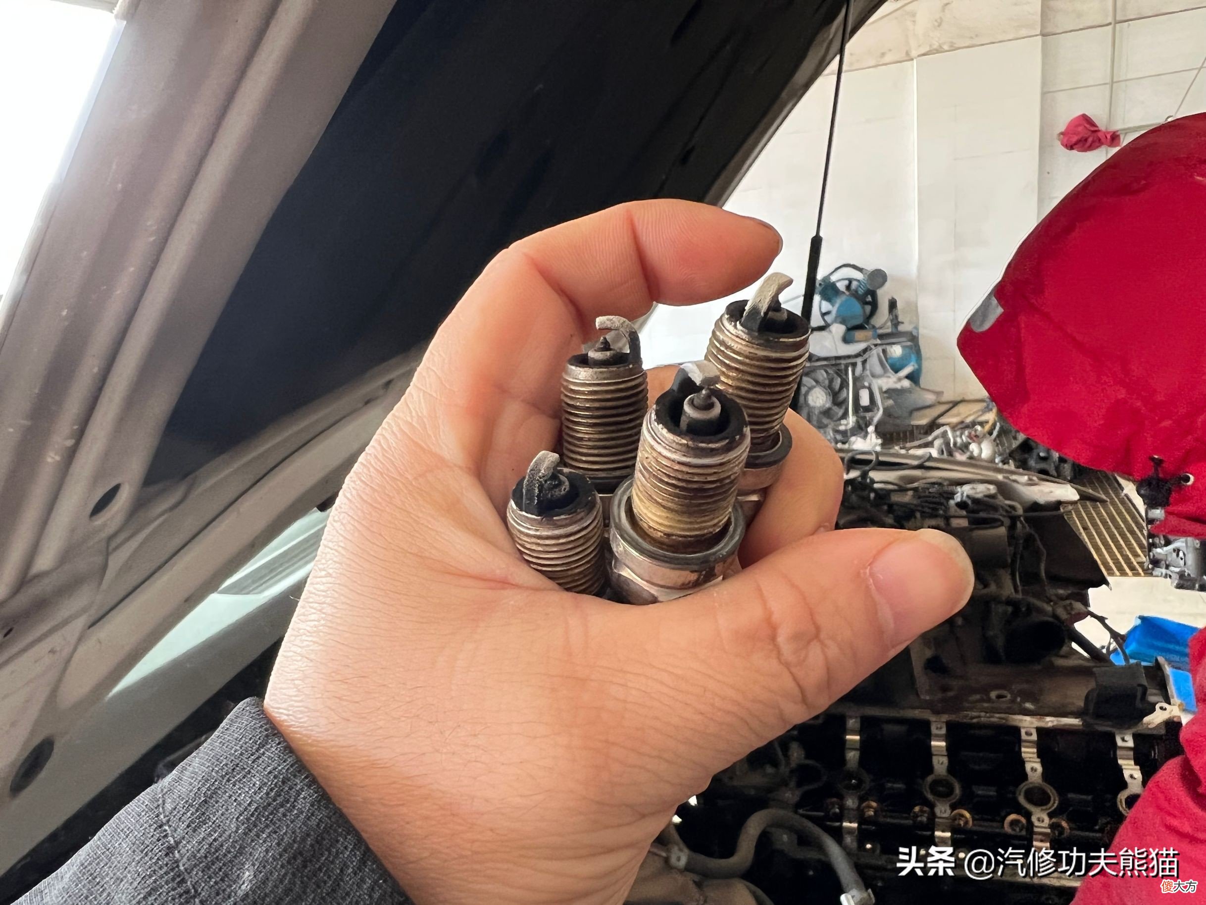翻新一台烧机油的事故奥迪A4 新款奥迪a4烧机油