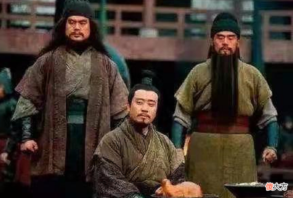 刘备追了六年的天才，献出一道祸国之计，刘备却欣然接受