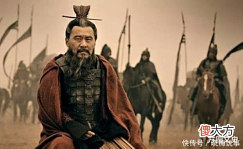 【爱历史】官渡之战不是曹操与袁绍间的个人战争，而是两个阶级间的权力博弈