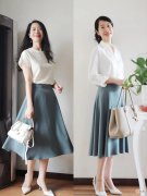 【时尚一点】这才是中年女人该有的打扮，“长半裙＋尖头鞋”，简约不失女人味