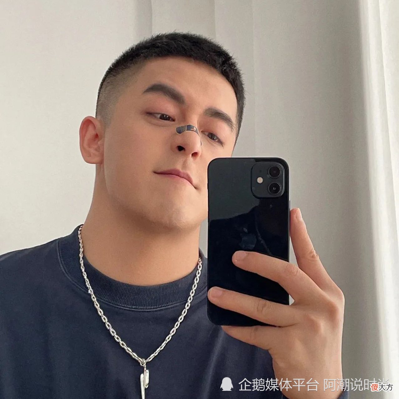【就爱时尚】今夏男生发型先别瞎剪，理发师建议这3款，剪完清爽帅气又很潮！