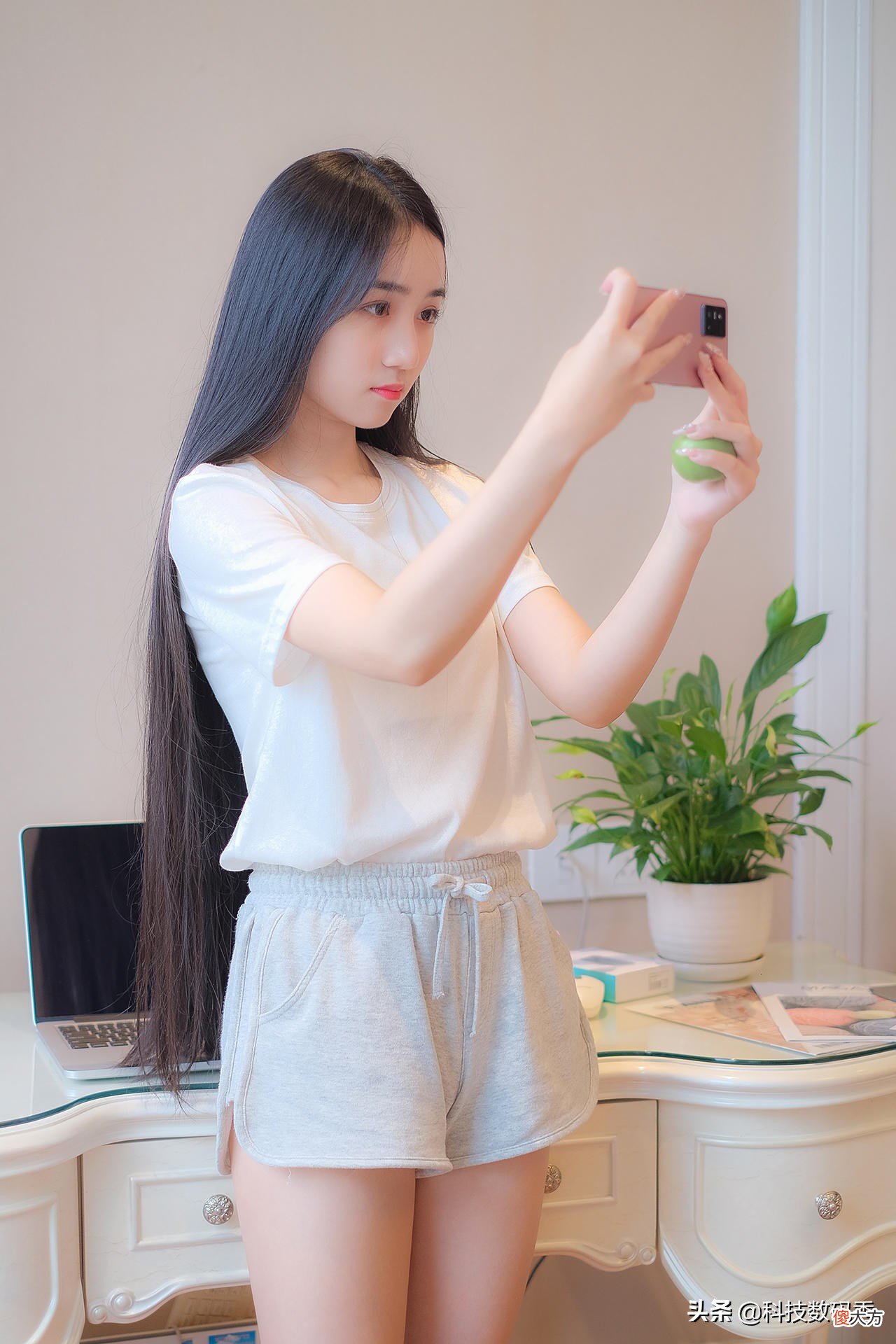 2021年度最适合女生自拍的最高像素手机 2021年适合女生拍照的手机