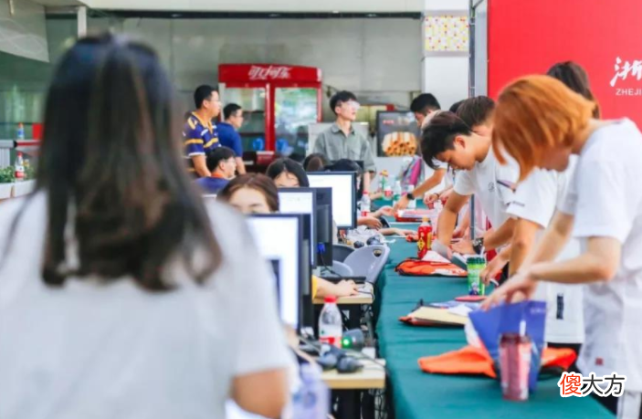成绩再好也可能被退学 成绩差被退学