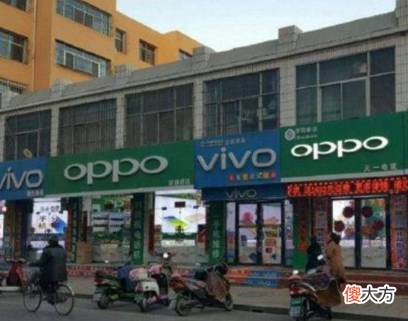 在实体店买手机 在实体店买手机的过程