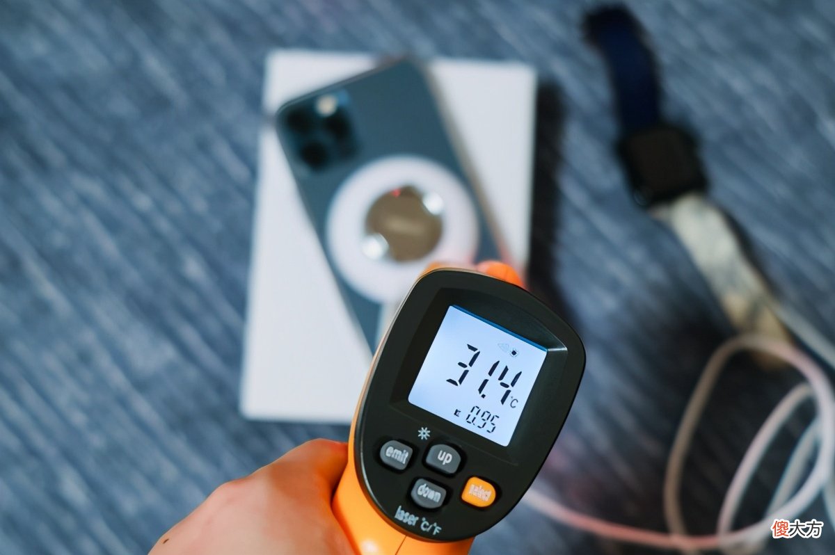 充电和指环合二为一的体验