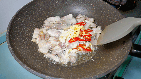 腐竹怎么炒才好吃 腐竹怎么炒才好吃不辣的