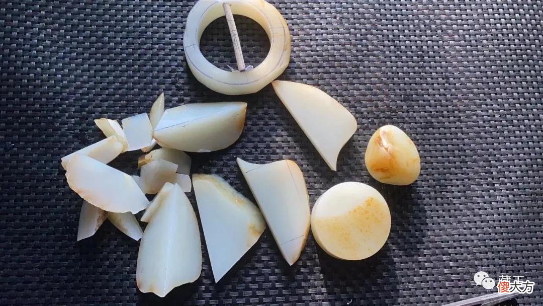 出十牌不出一镯！为什么现在好的籽料手镯越来越少见了？