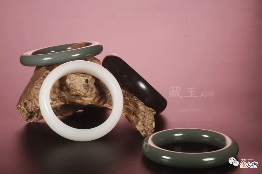 出十牌不出一镯！为什么现在好的籽料手镯越来越少见了？