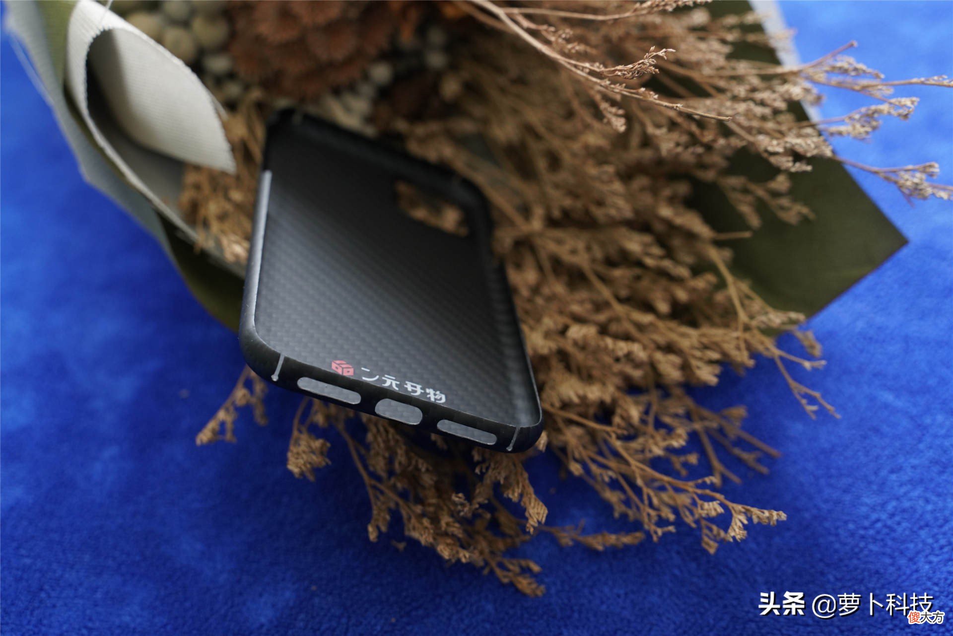 防弹材质抗摔耐磨仅重10克 耐摔的材质