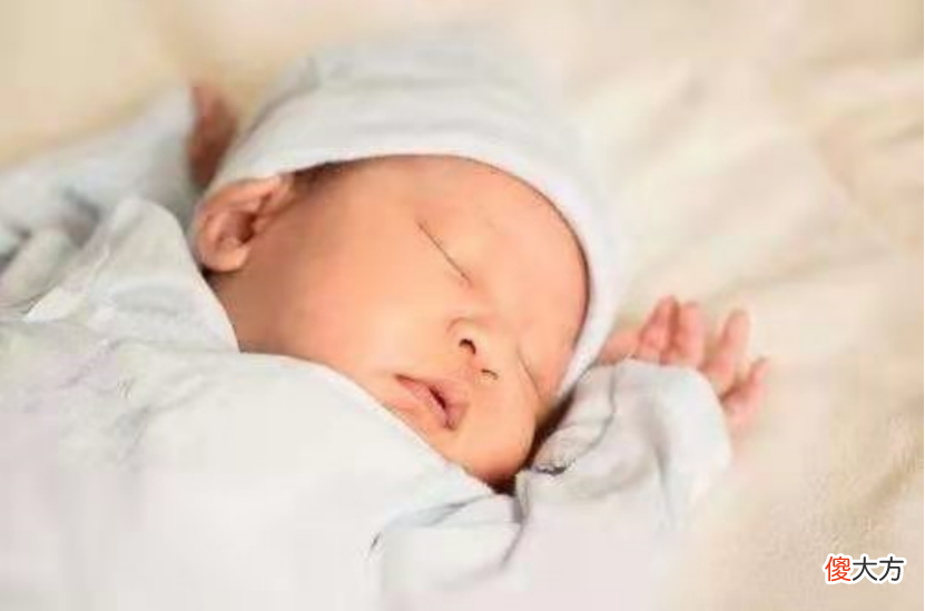 0-6个月的婴儿护理重点：护理好这5方面，宝宝少生病，发育更健康，建议收藏