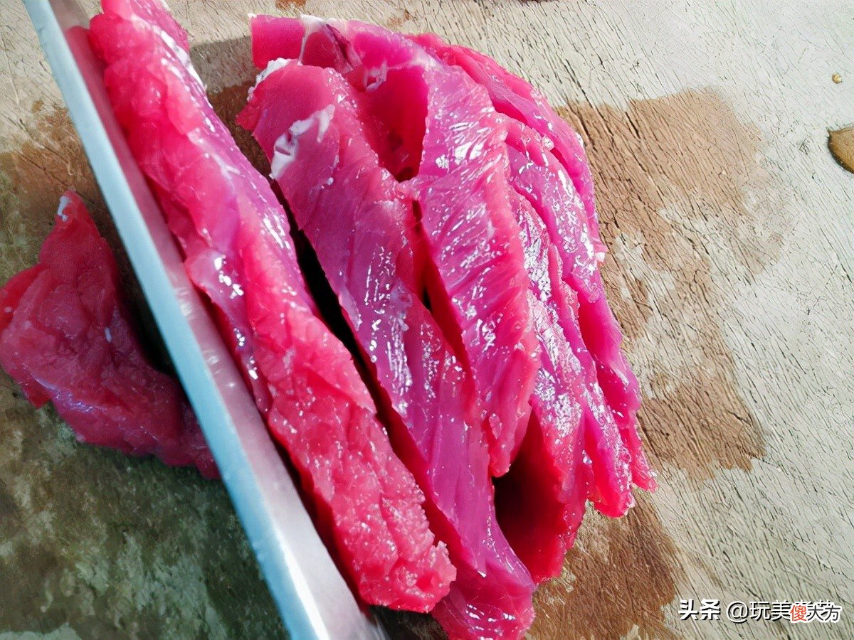 耳熟能详的青椒炒牛肉 青椒炒牛肉?