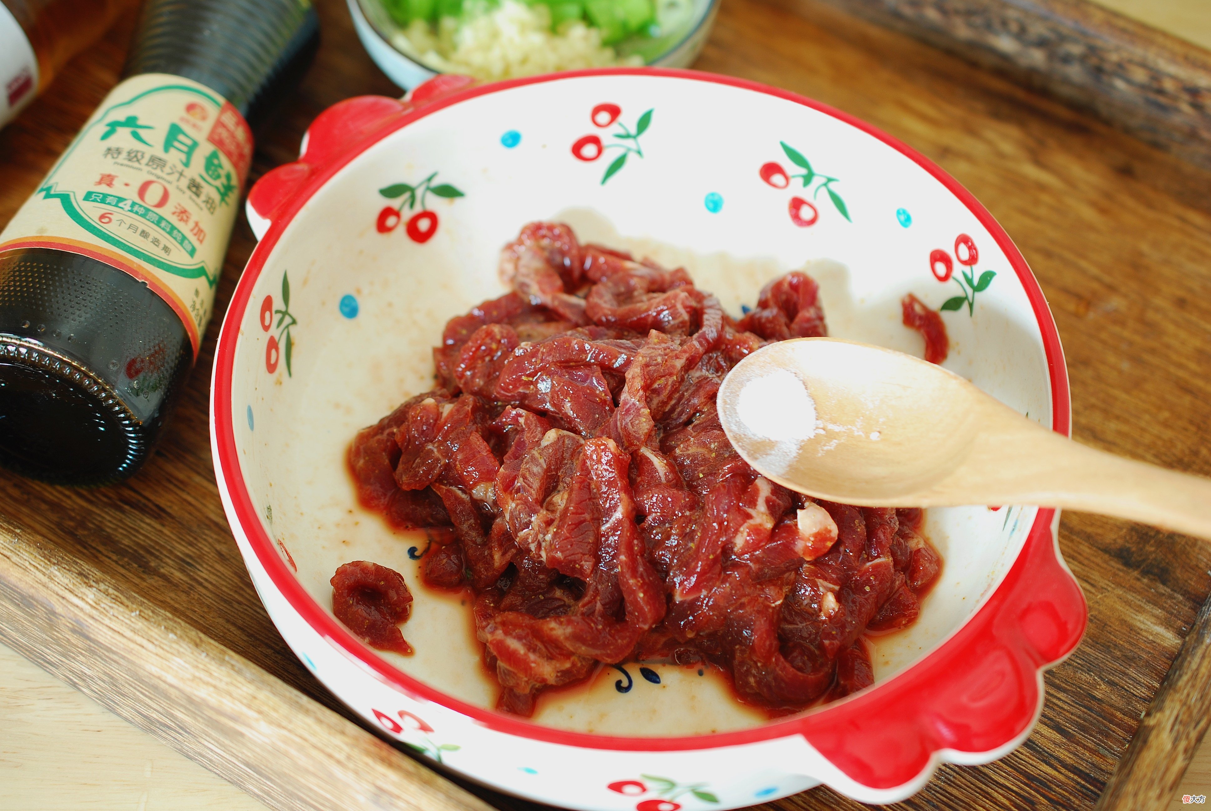 我炒的牛肉又软又嫩 炒牛肉怎样炒得又滑又嫩