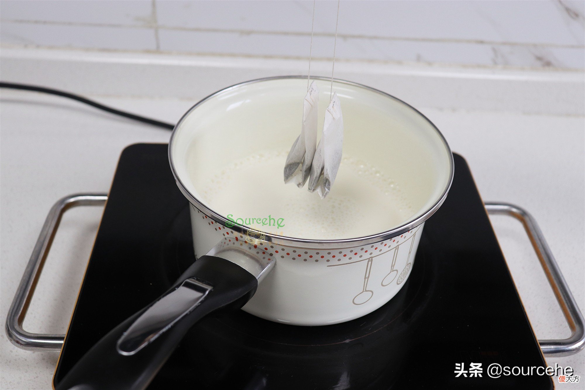 想喝奶茶不用买 想喝奶茶不是我买不起