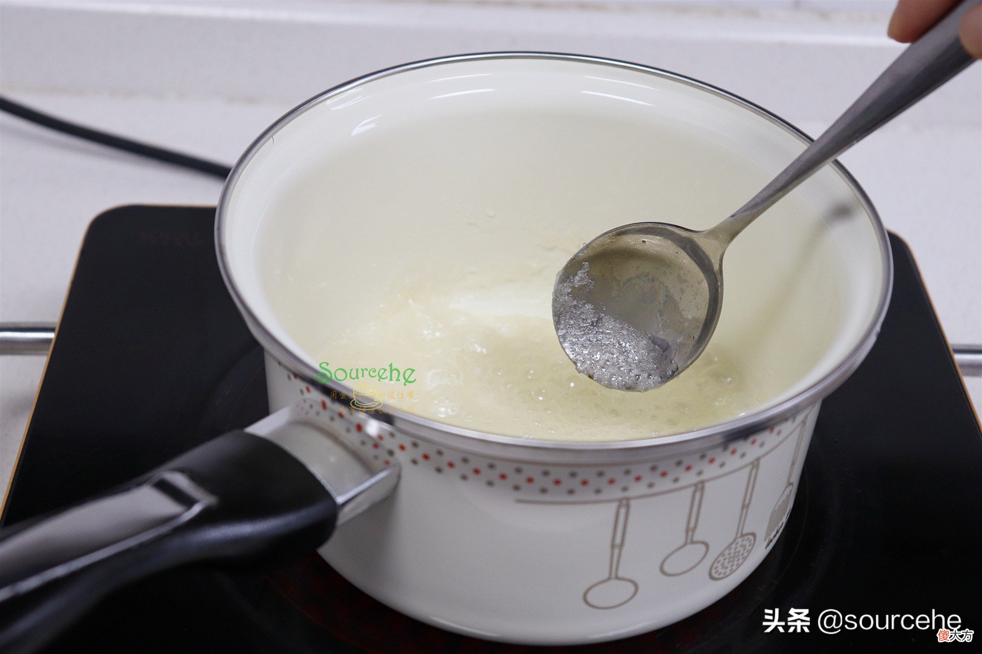 想喝奶茶不用买 想喝奶茶不是我买不起