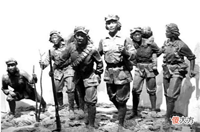 【爱历史】两大红军会师，陈赓当众人面指责韩东山，韩东山：老师，我错哪了